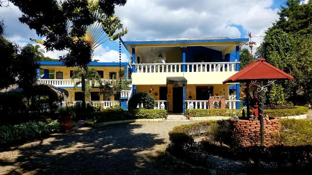 Sana El Jardin Secreto Hostel Santiago De Los Caballeros